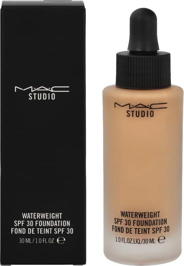 MAC Studio Waterweight Foundation - NC37 by M.A.C
