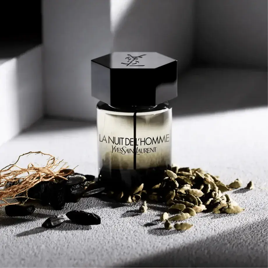 Yves Saint Laurent La Nuit De L'Homme Eau de Toilette 100ml - Profumo Uomo