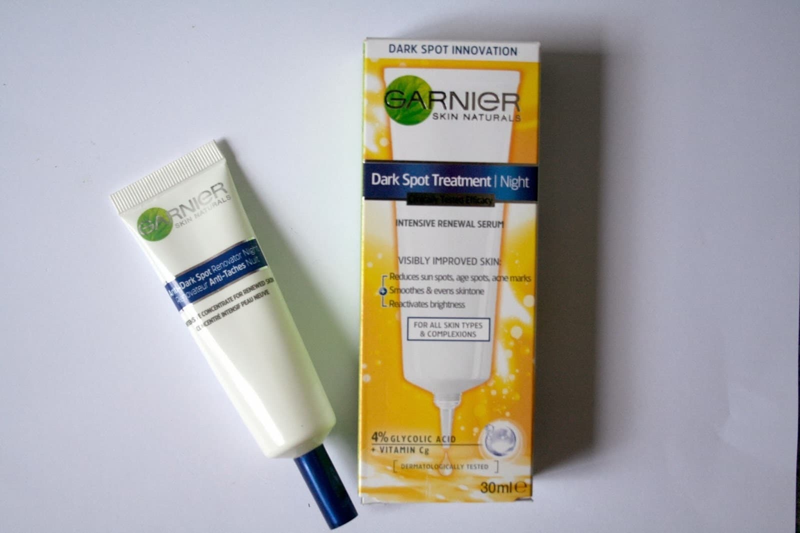 Crema Sbiancante Notte Garnier 30ml - Trattamento Intensivo Anti-Macchie Scure